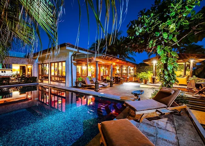 Exclusive Beachfront Private Pool, Koi, Bbq Tamarindo