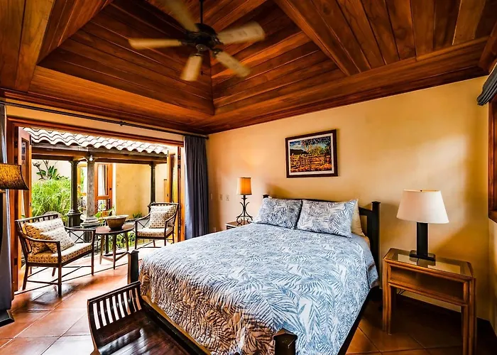 Exclusive Beachfront Private Pool, Koi, Bbq Сasa de vacaciones *
